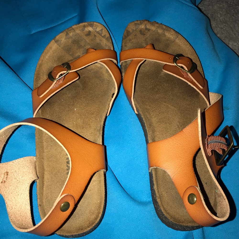 Sandals size 5 1/2